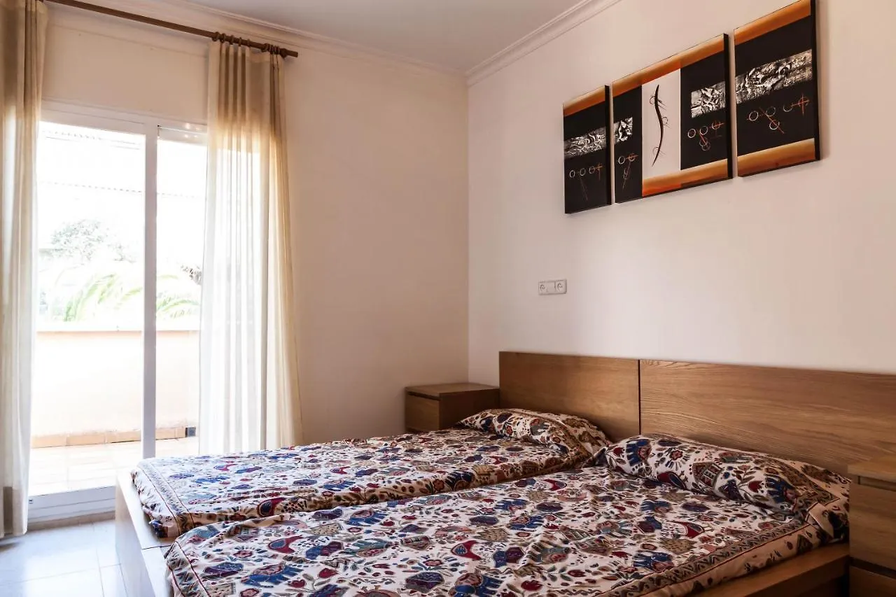 Vila Casa Con Jardin-Wifi Free L' Escala 0*,  Španělsko